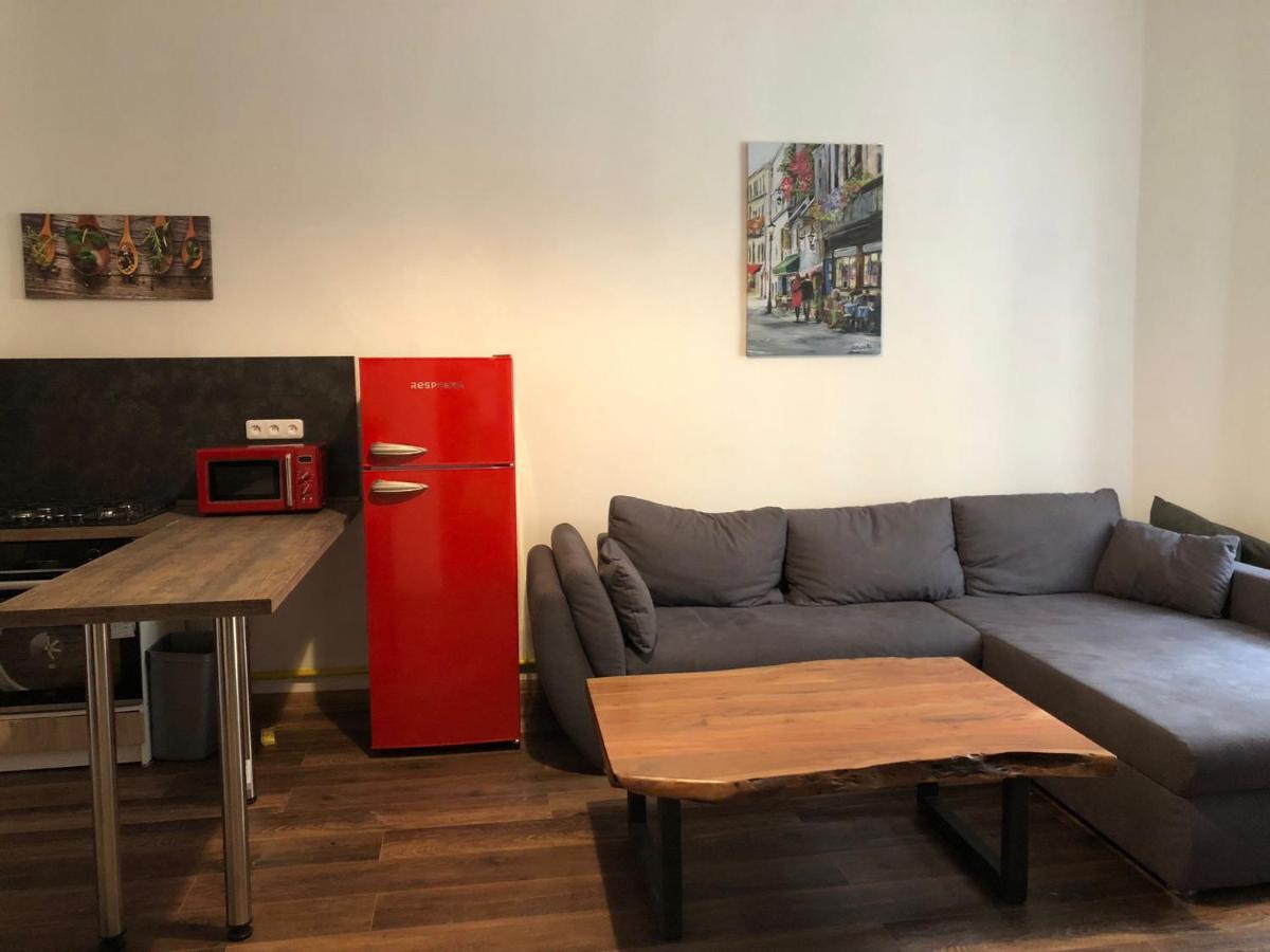 City Apartment Egra  Extérieur photo