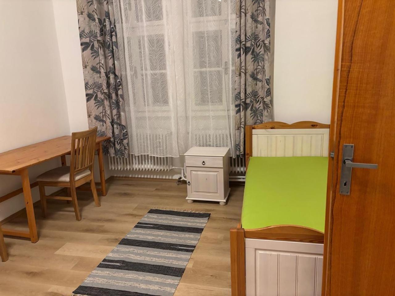 City Apartment Egra  Extérieur photo